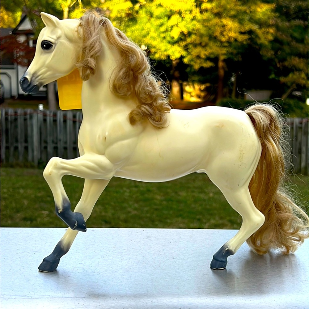 Vintage 1983 Barbie Dream Horse Prancer